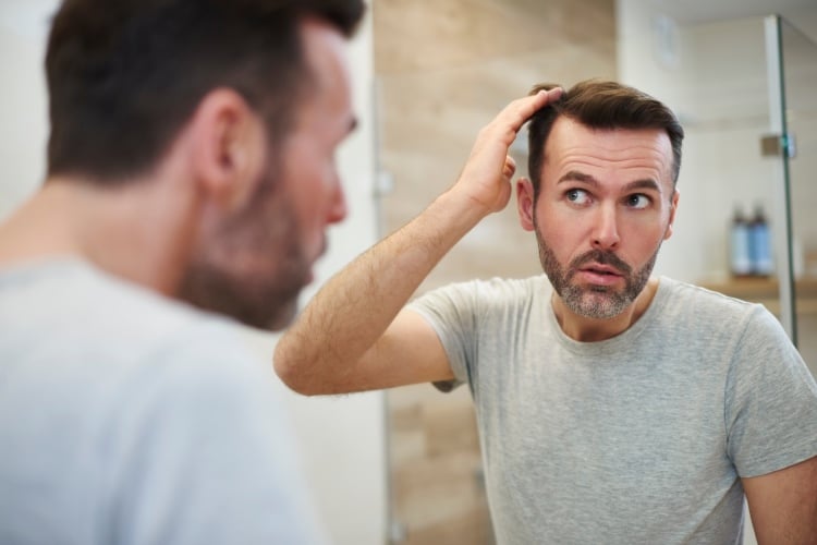 picture of helmet against hair loss